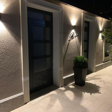 Rose Downtown Leilighet Podgorica Eksteriør bilde