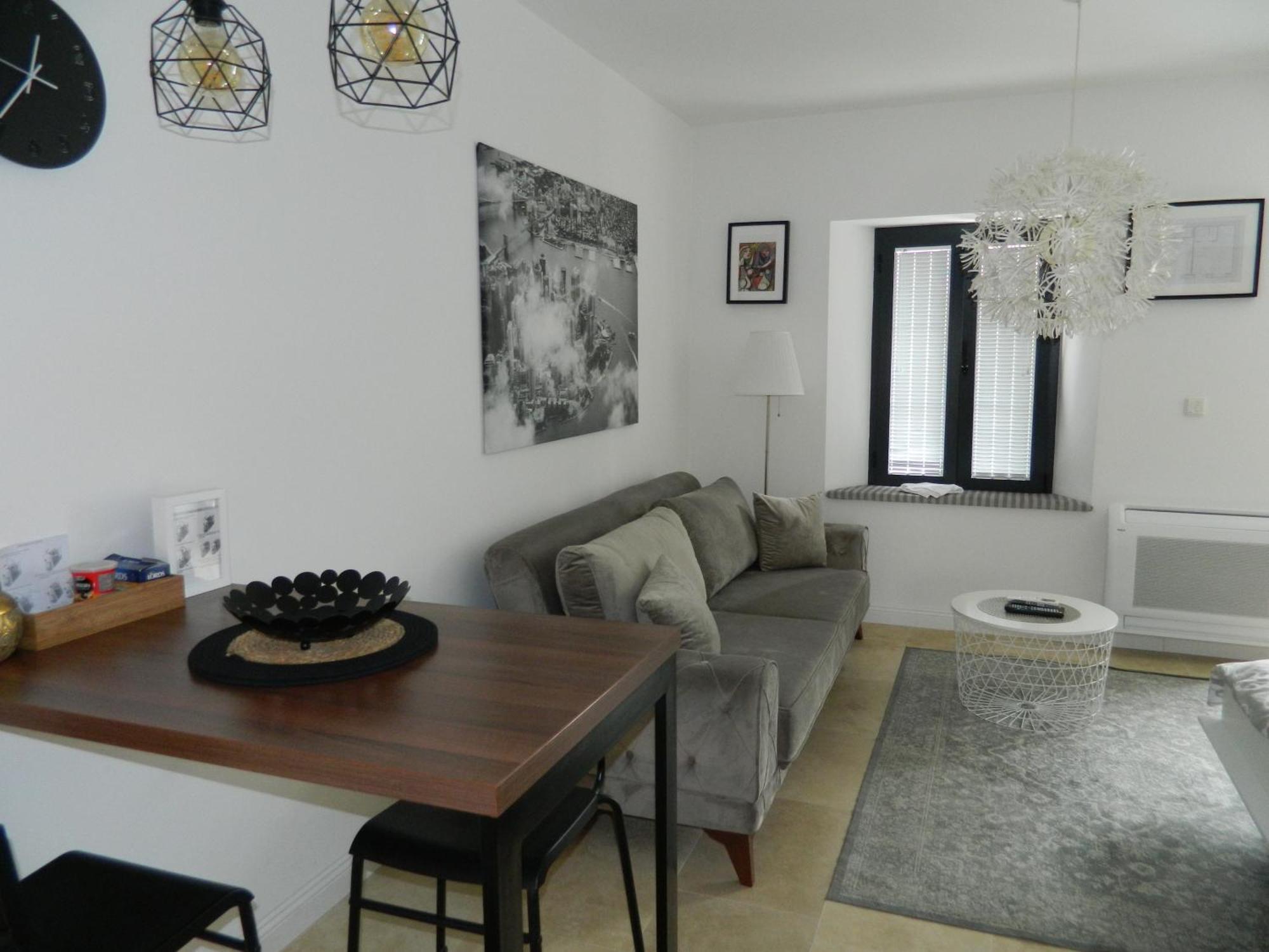 Rose Downtown Leilighet Podgorica Eksteriør bilde