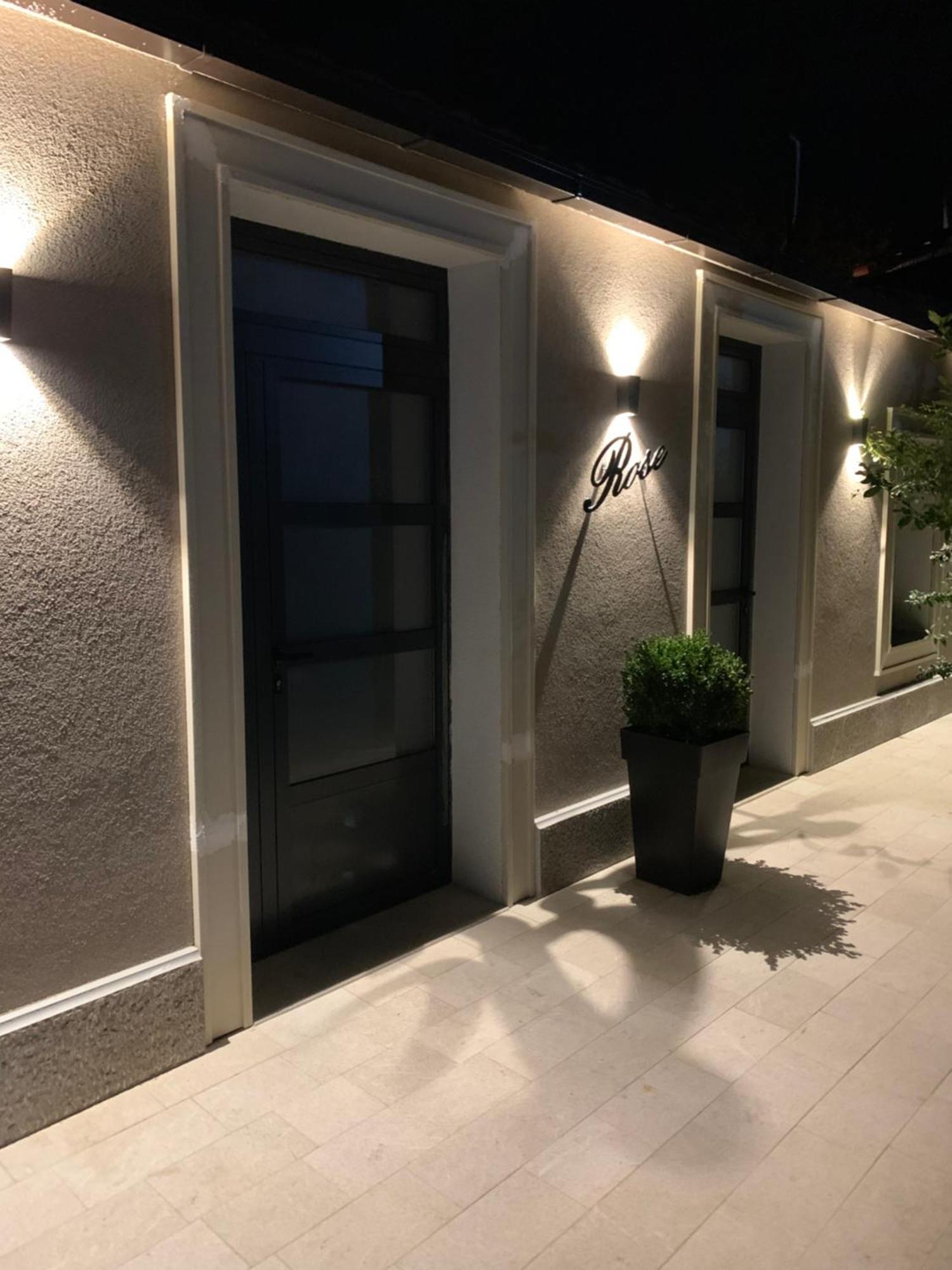 Rose Downtown Leilighet Podgorica Eksteriør bilde