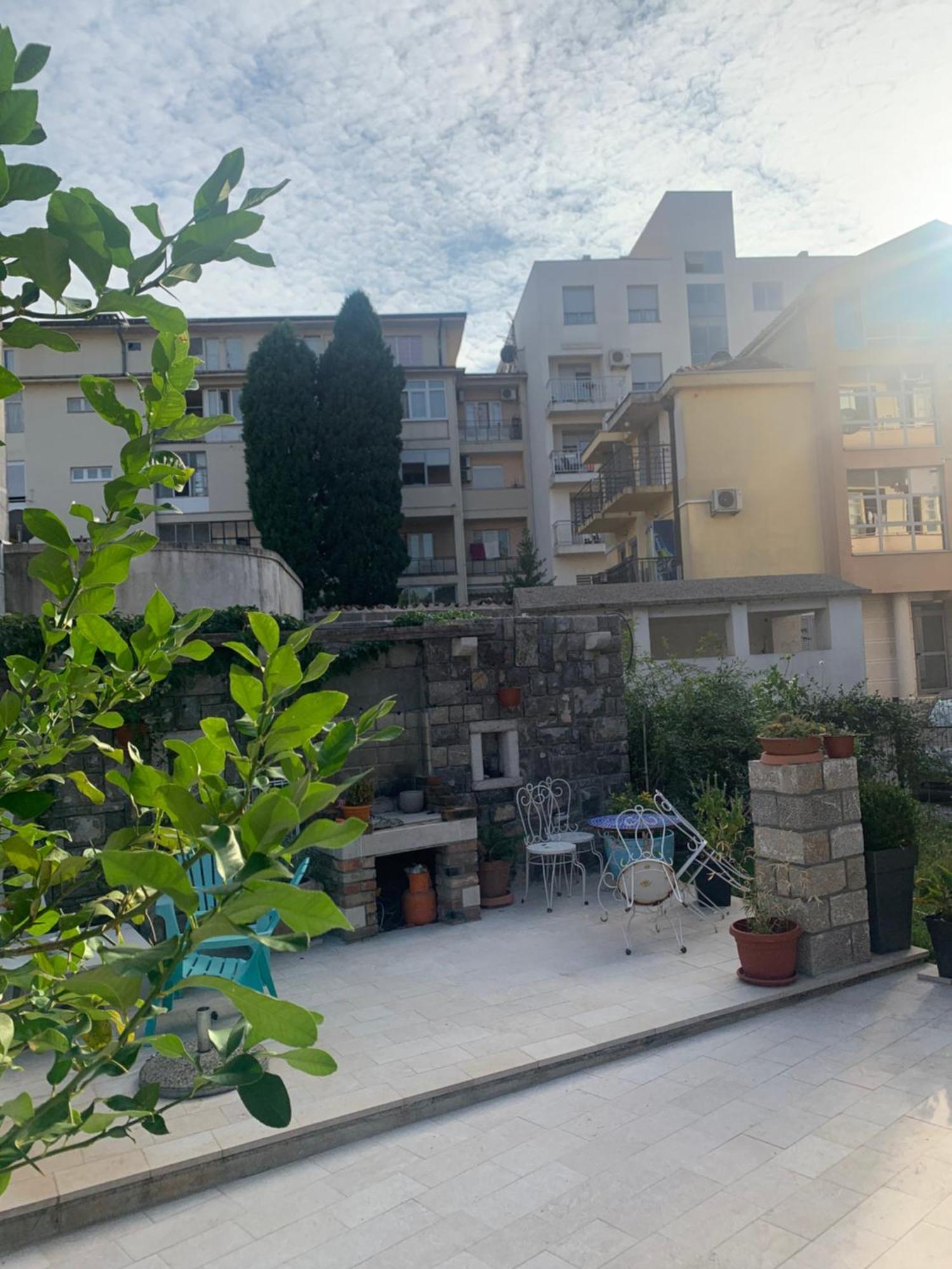 Rose Downtown Leilighet Podgorica Eksteriør bilde